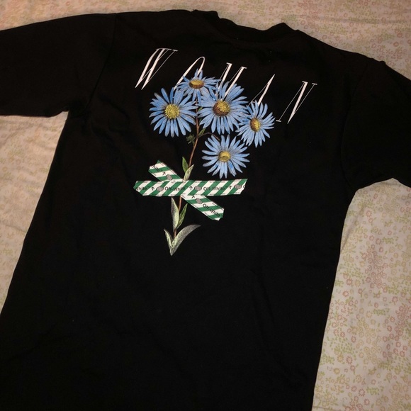 Off White Shirt - Picture 2 of 3